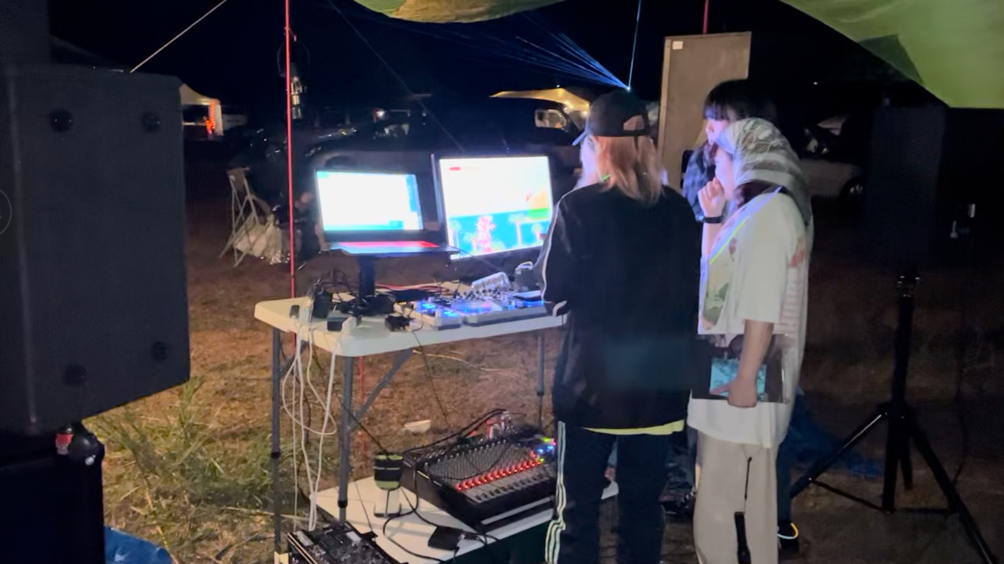 OUTDOOR ARCADE